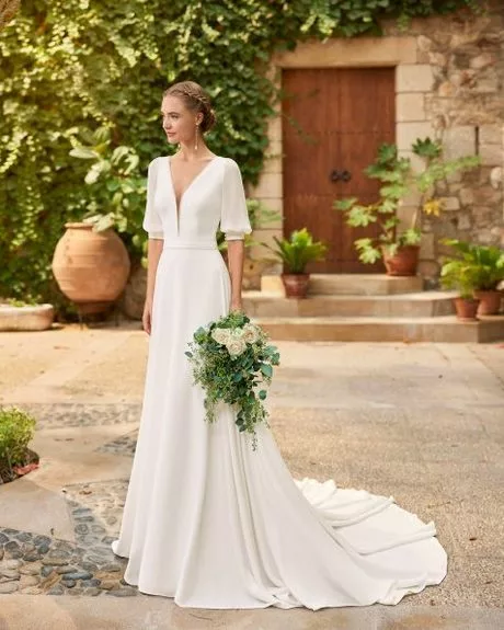 vestidos-de-novia-estilo-romano-2023-19-1 Vjenčanice u rimskom stilu 2023