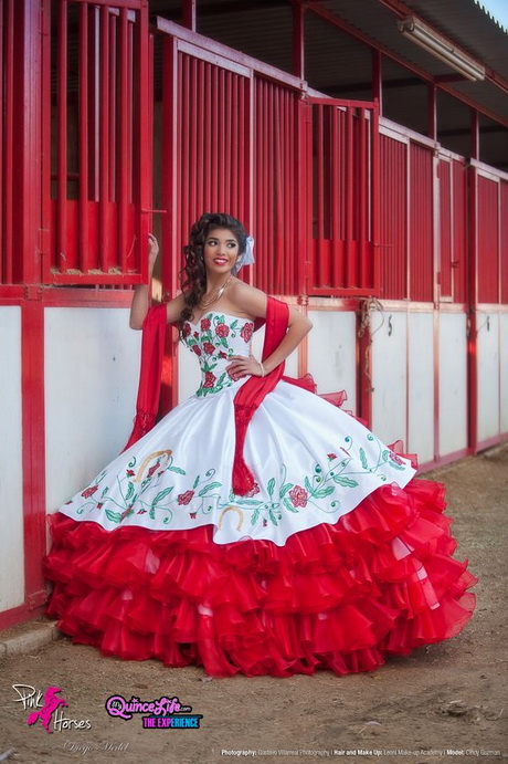 mexican-15-dresses-64_4 Mexican 15 dresses