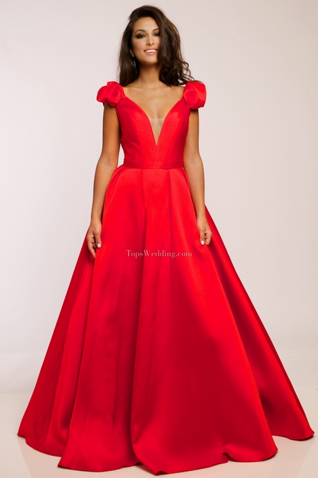 vestido-rojo-escote-v-38_15 Crvena haljina s V-izrezom