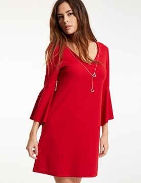 vestido-rojo-volantes-03_18 Crvena haljina s volančićima