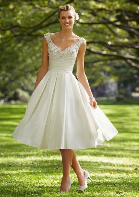 vestidos-para-una-boda-sencilla-71_6 Haljine za jednostavno vjenčanje