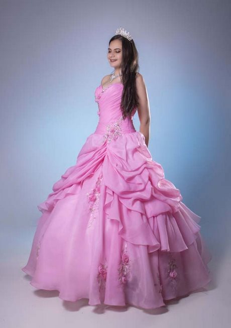 ver-vestidos-de-15-aneras-40_14 Pogledajte haljine 15 godina