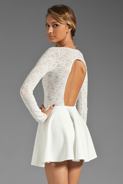 vestidos-blancos-escotados-15 Bijele haljine s niskim izrezom