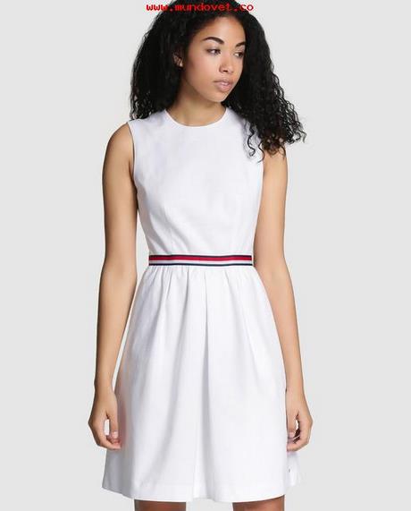 vestidos-de-mujer-color-blanco-62_12 Ženske haljine u bijeloj boji
