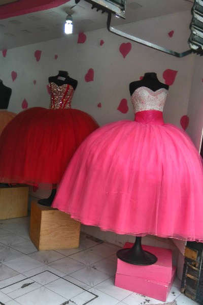 donde-venden-vestidos-de-15-anos-32_7 Gdje prodaju 15-godišnje haljine