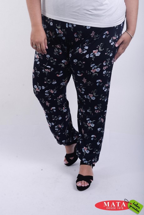 pantalones-talles-especiales-para-mujer-93_16 Hlače posebne veličine za žene