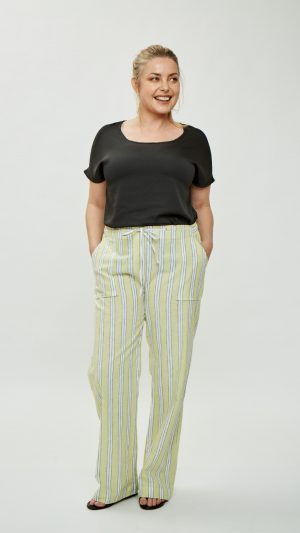 pantalones-talles-especiales-para-mujer-93_2 Hlače posebne veličine za žene