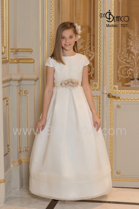 vestidos-blancos-para-comunion-45_8 Bijele haljine za komunikaciju