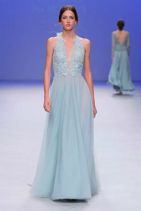 moda-de-vestidos-de-noche-2024-72_14-7 Moda za večernje haljine 2024