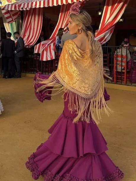 trajes-de-flamencas-2024-31_8-19 Kostimi flaminga 2024