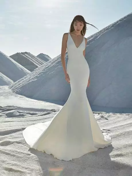 vestidos-de-novia-al-civil-2024-71_13-5 Vjenčanice u civilnom stilu 2024