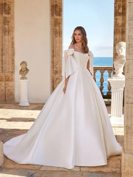 vestidos-de-novia-al-civil-2024-71_17-9 Vjenčanice u civilnom stilu 2024