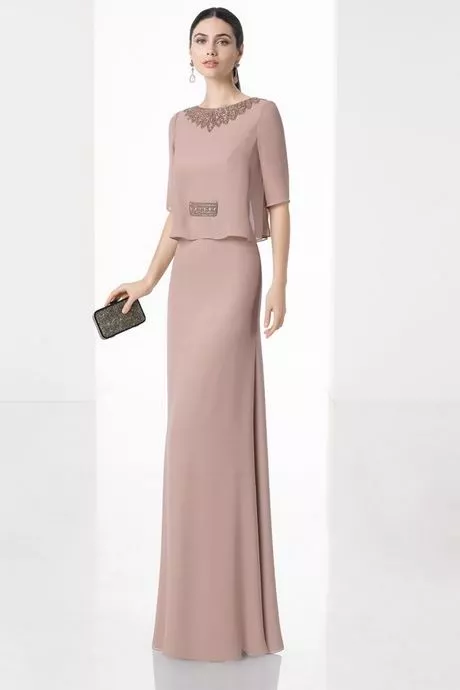 vestidos-madrina-rosa-clara-2024-93_3-13 Svijetloružičaste haljine kume 2024