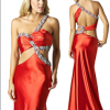 Crvene haljine s niskim izrezom