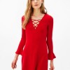Zalijepljene crvene haljine
