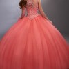 Slike 15-godišnjih haljina koraljne boje